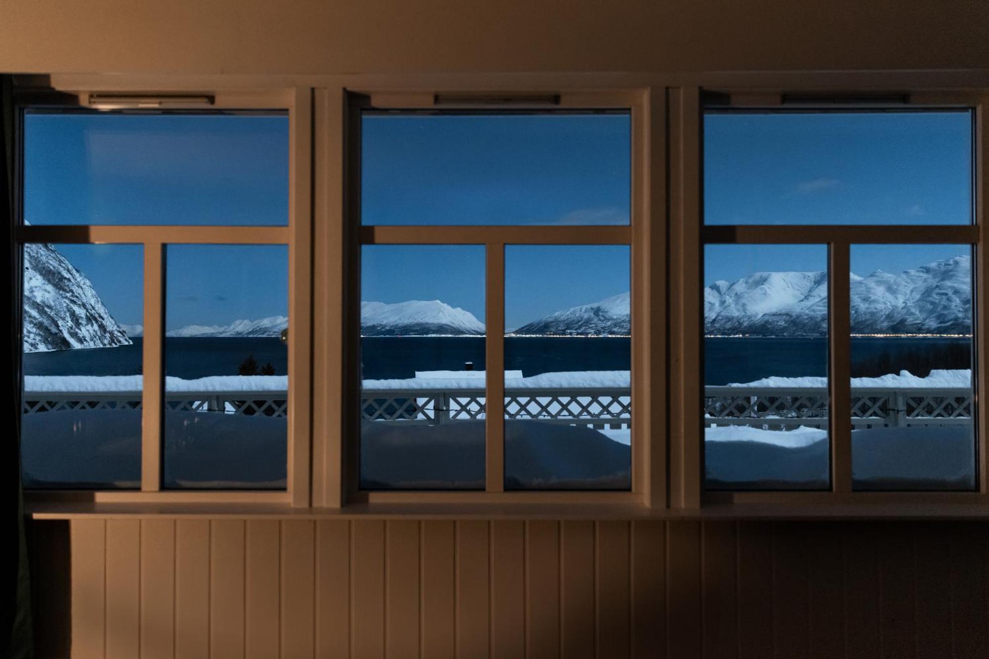 הוילה Koppangen Lyngen Aurora House מראה חיצוני תמונה